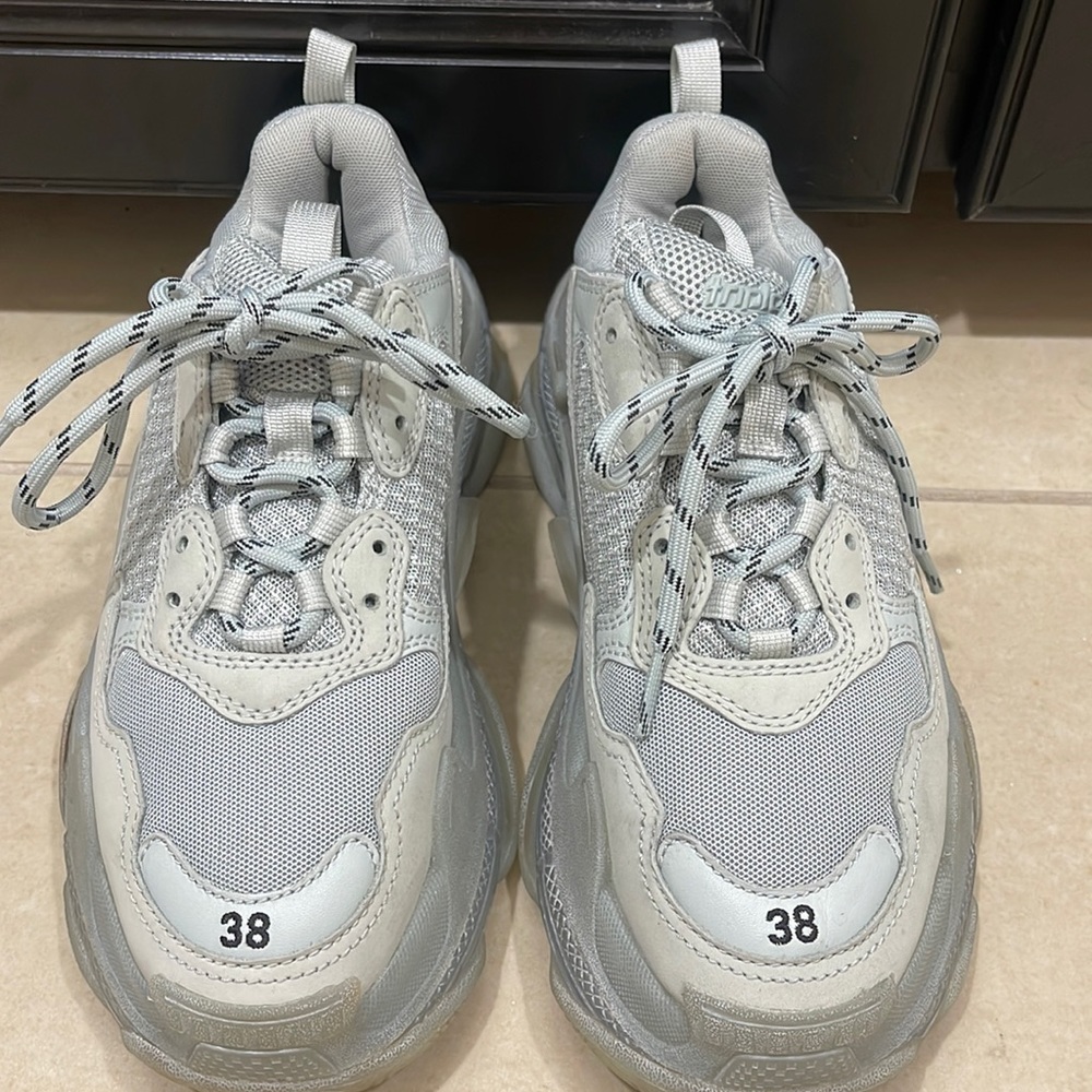 Balenciaga Triple S sneaker. Gray. Worn twice. Good condition.